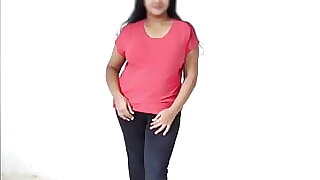 Indian Bigboobs Stepmom Disha Teasing Me in Live Cam Show