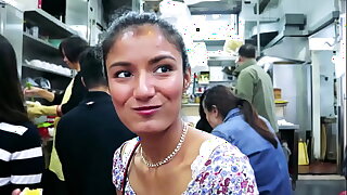 who is SHE? exotic TEEN camgirl USED... by a FAN! SQUIRTS! (Jan 29 in Hong Kong)