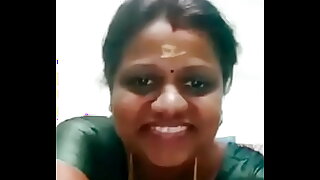 Mallu payal aunty show her boobs