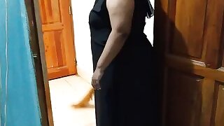 Saudi hot aunty sweeping house when neighbor boy saw her big tits and ass gets seduced &amp;Hot cum - Boruqa &amp; Hijab aunty